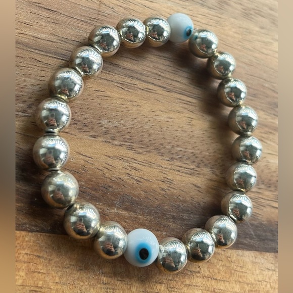Hand-Crafted Evil Eye Silver Beaded Bracelet - Picture 3 of 3
